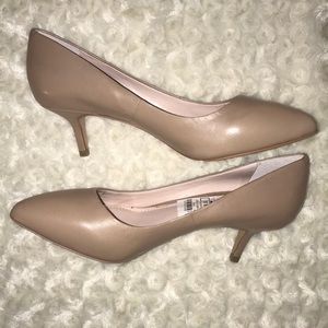 Vince Camuto VC-Goldie La Creme Nude Pump Size 7M